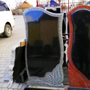 Памятник 40