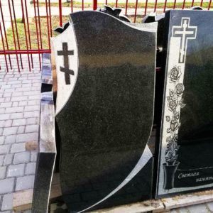 Памятник 35